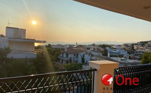 House in Saronida, Attica, Greece 1
