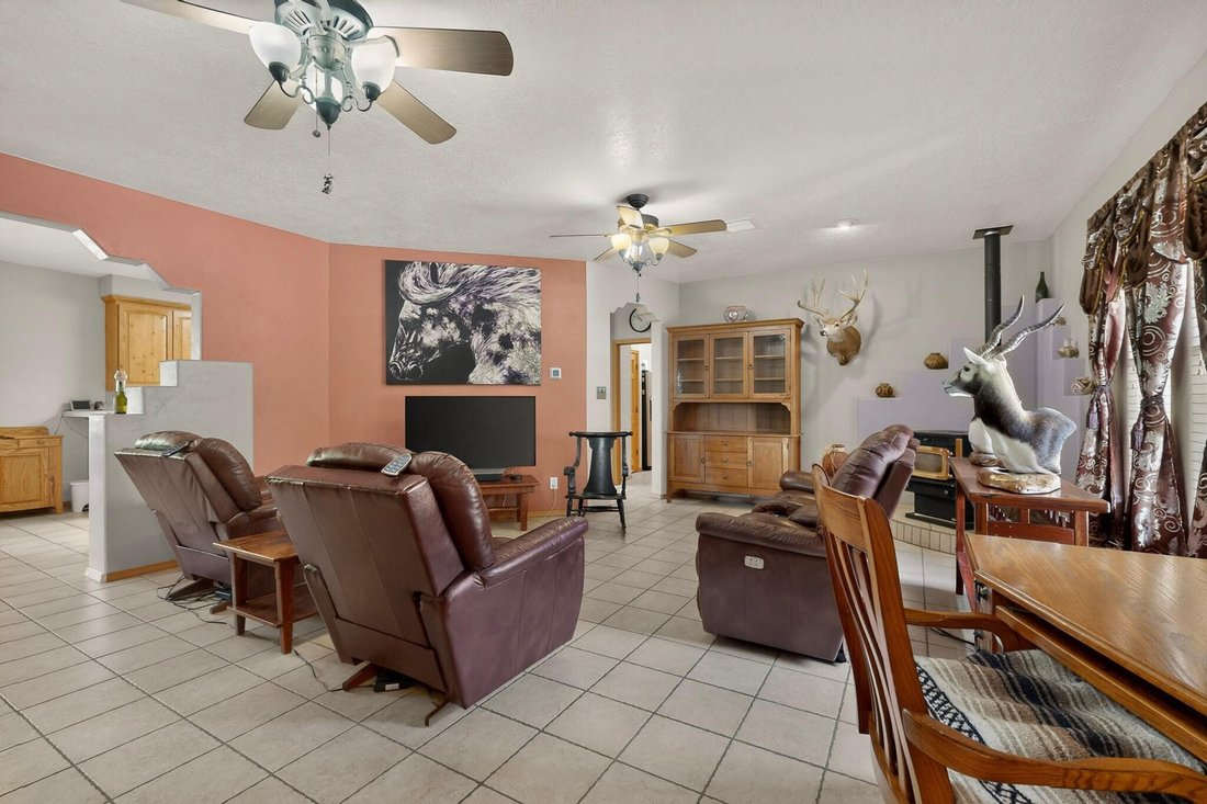 House in Los Lunas, New Mexico, United States 4 - 17928723