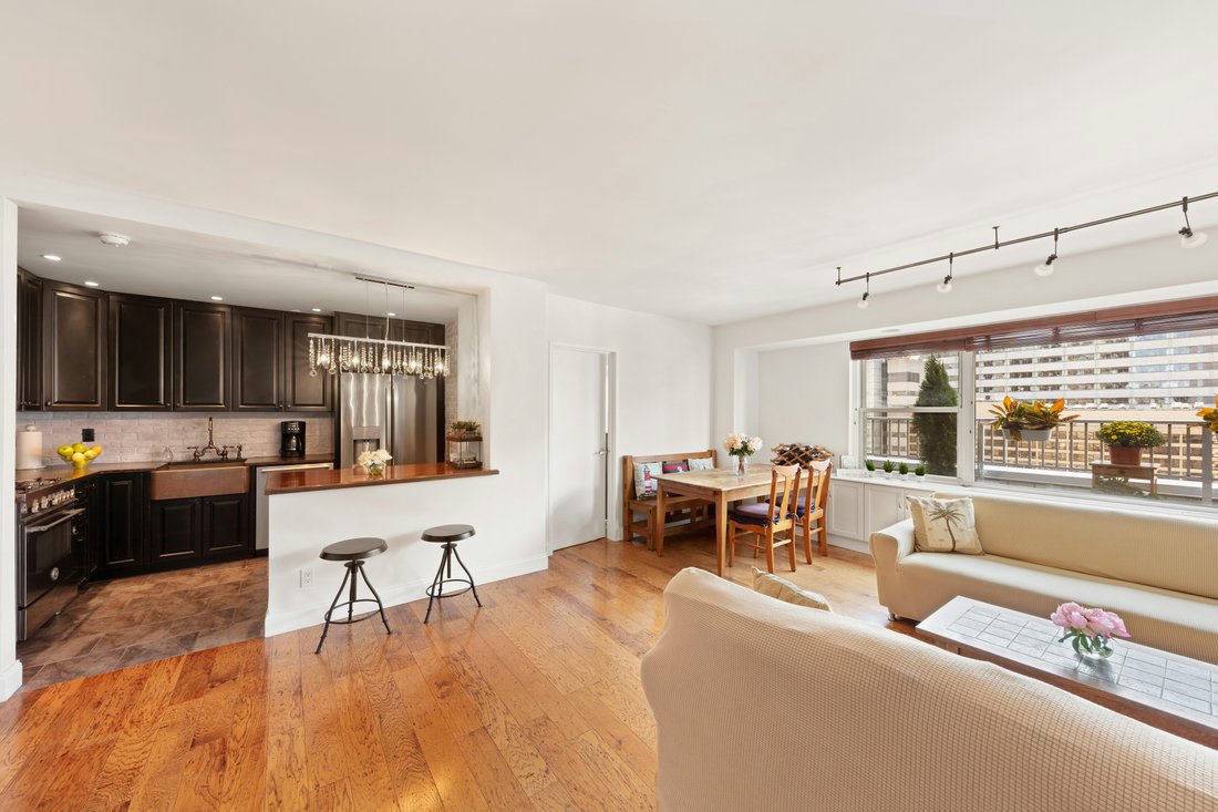 Co Op in New York, New York, United States 2 - 16747257