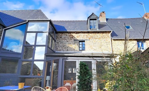 Haus in Combourg, Bretagne, Frankreich 1
