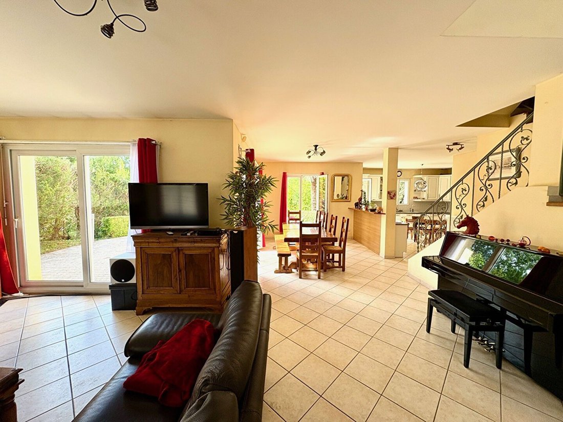 House in Marly-le-Roi, Ile-de-France, France 4 - 17730423