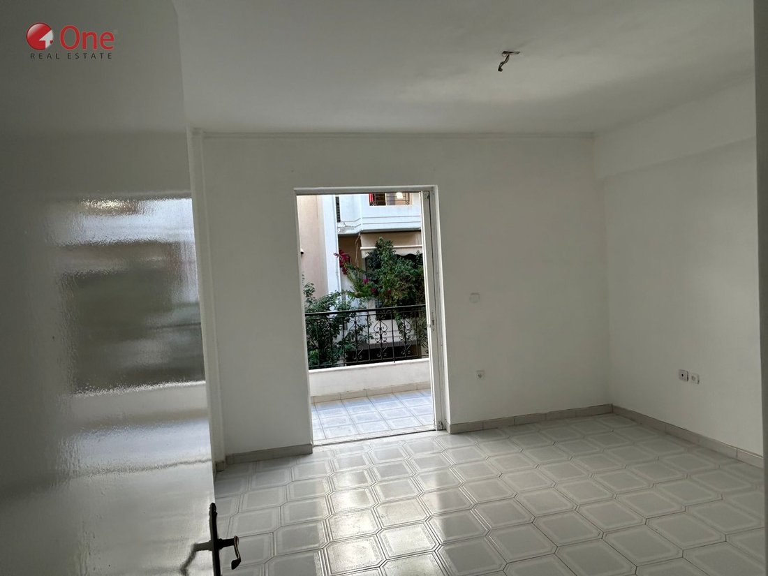 Apartment in 2nd District of Piraeus, Piraeus, Greece 2 - 17932110