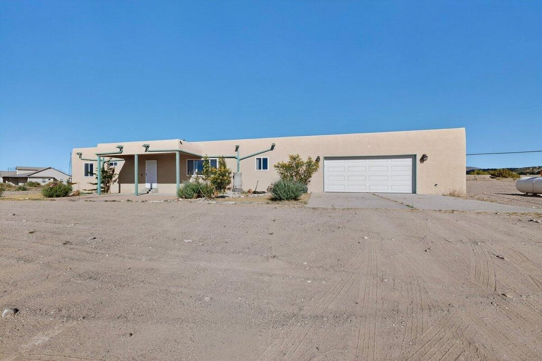 House in Algodones, New Mexico, United States 2 - 17937010