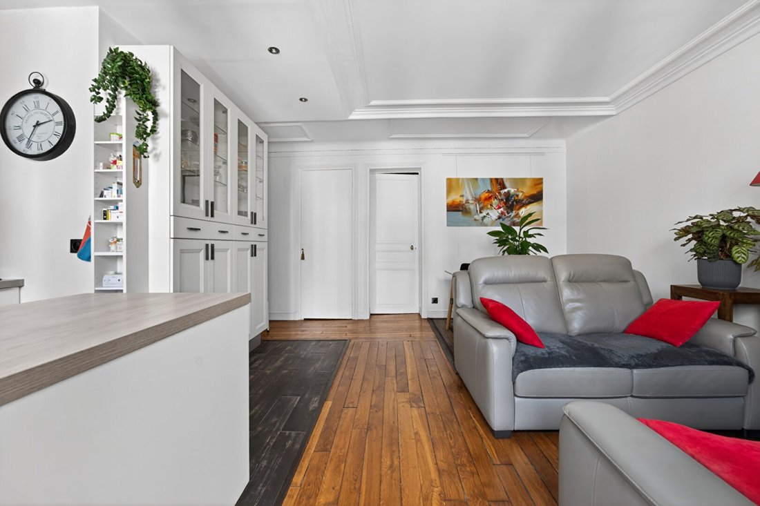 Apartment in Clignancourt-Jules Joffrin, Paris 18e Arrondissement, Paris 5 - 17942979