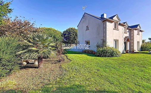 House in Gare-La Saudrais-La Vicomte, Dinard, France 1