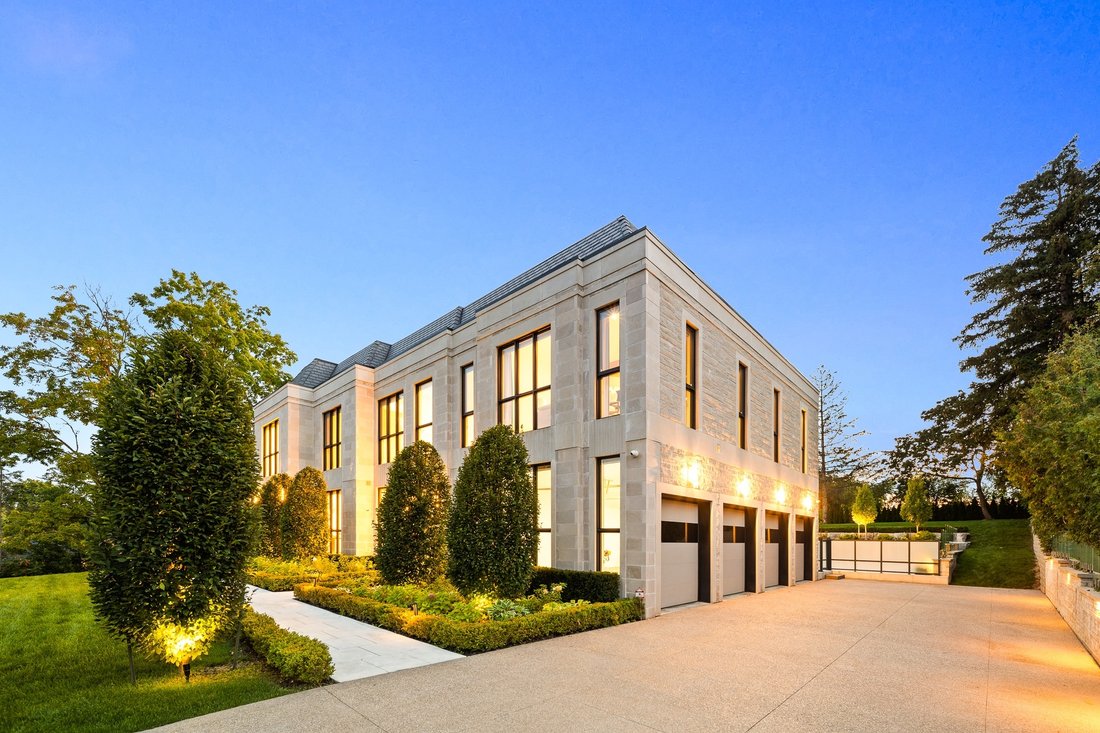 House in Vaughan, Ontario, Canada 3 - 17930569