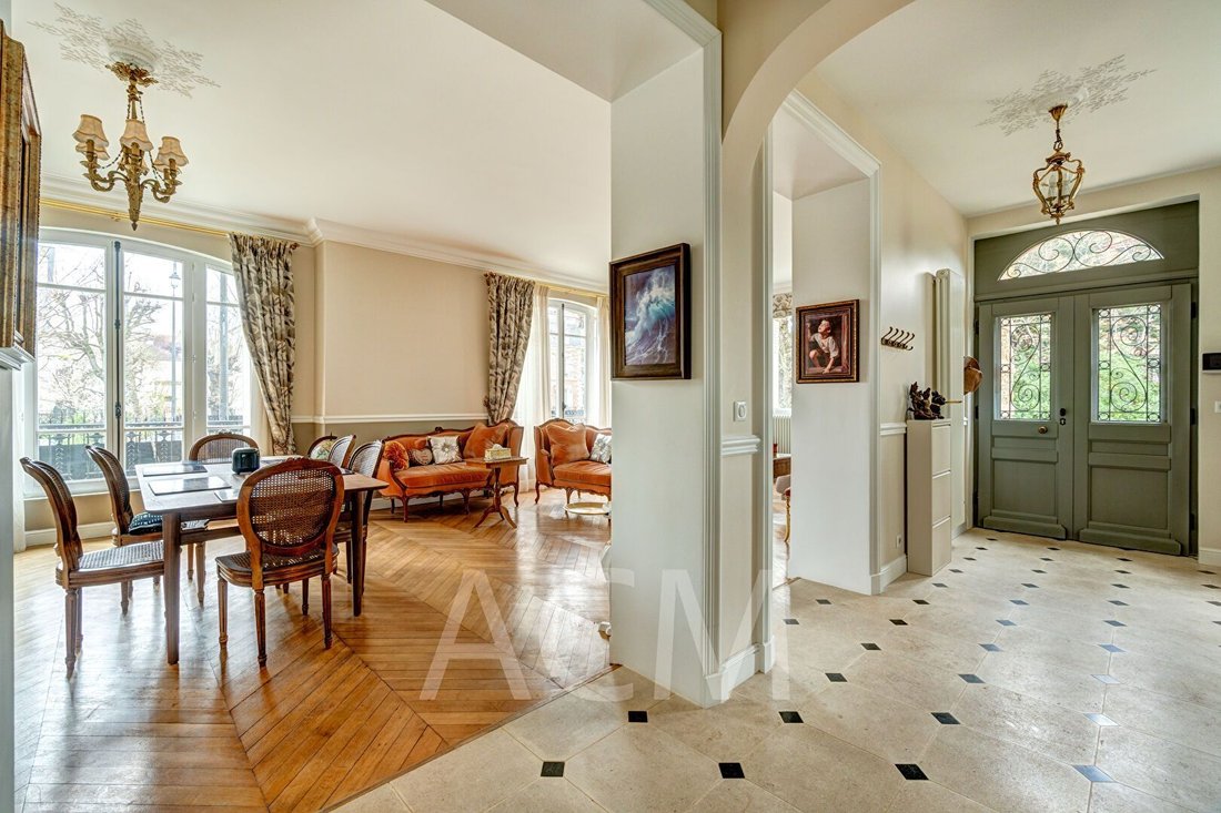 House in Napoleon, Maisons-Laffitte, France 3 - 16066216
