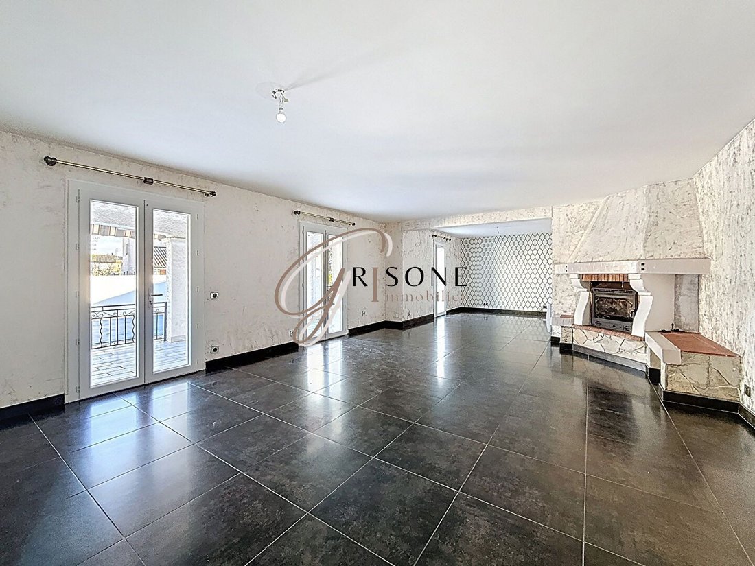Villa in Nord, Sanary-sur-Mer, France 3 - 16886626