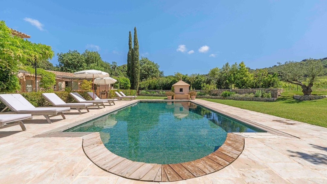 House in Ramatuelle, Provence-Alpes-Côte d'Azur, France 3 - 17932462