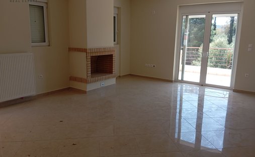 House in Artemida, Attica, Greece 1