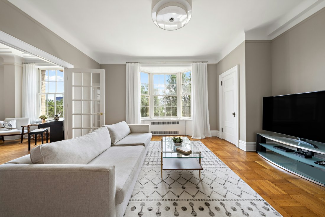 Co Op in New York, New York, United States 4 - 16747118