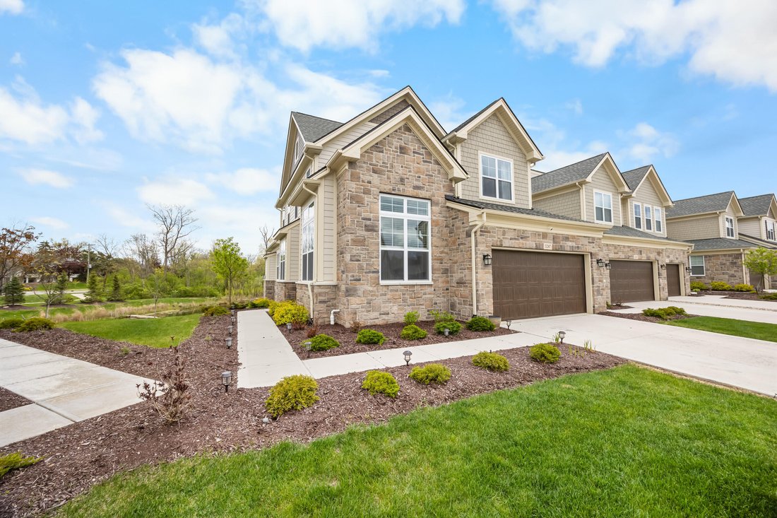 Condo in Ann Arbor, Michigan, United States 4 - 17941720