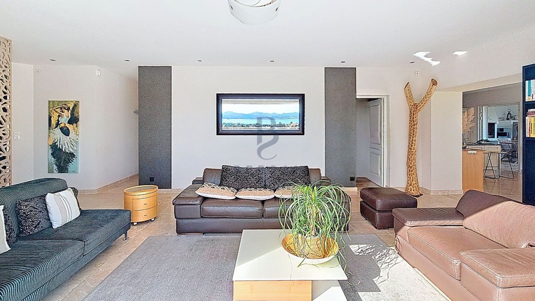 Villa in Exterieurs, Frejus, France 5 - 17673557