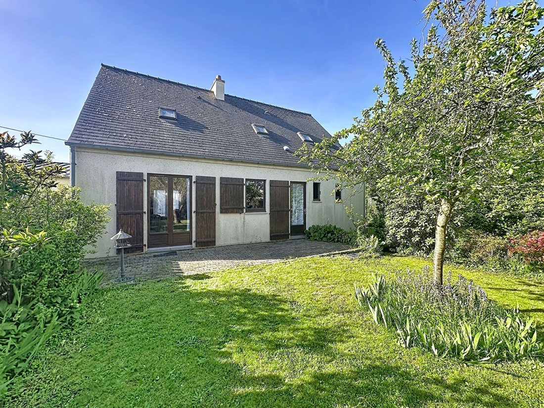 House in Gare-La Saudrais-La Vicomte, Dinard, France 1 - 17727441