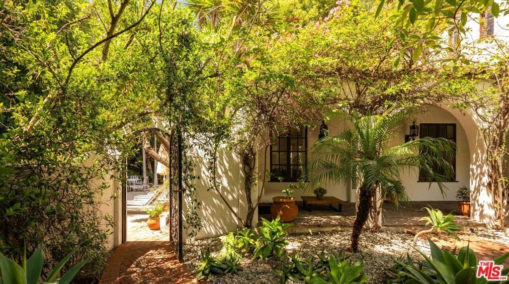 House in Los Angeles, California, United States 2 - 17933767