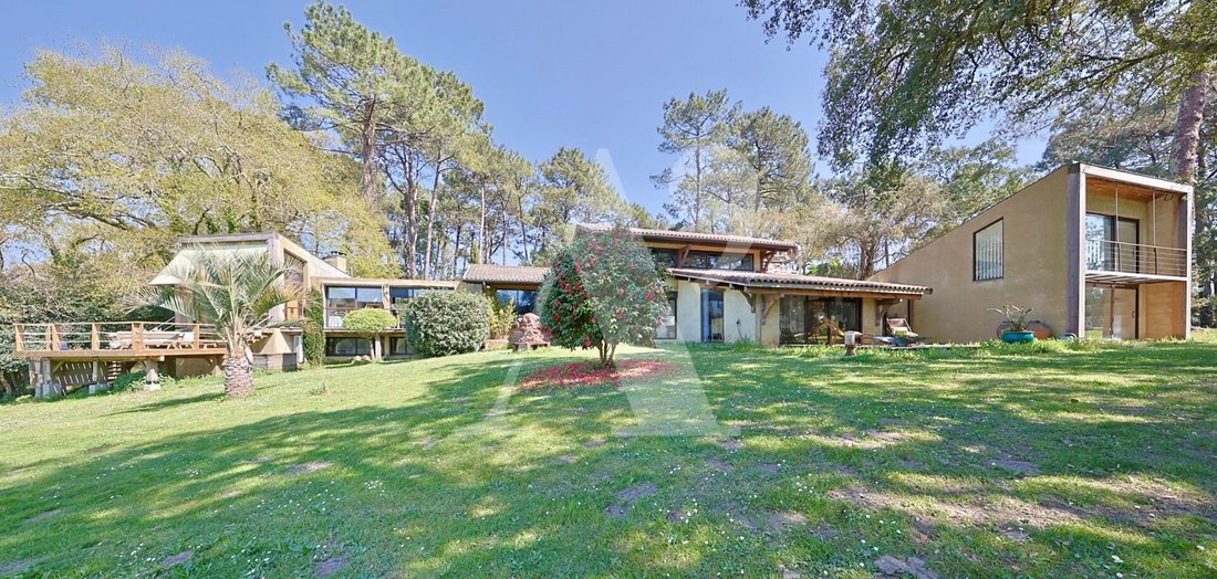 House in Soorts-Hossegor, Nouvelle-Aquitaine, France 2 - 15961447