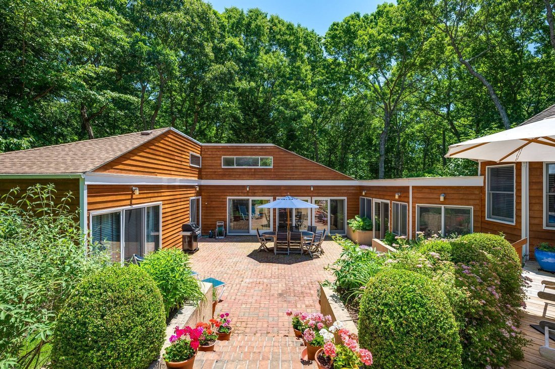 Casa a Springs, New York, Stati Uniti 1 - 17930579