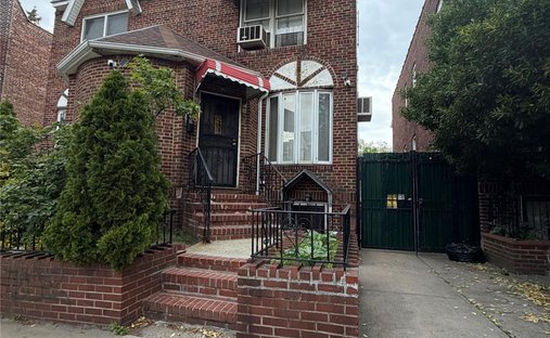 House in New York, New York, United States 1