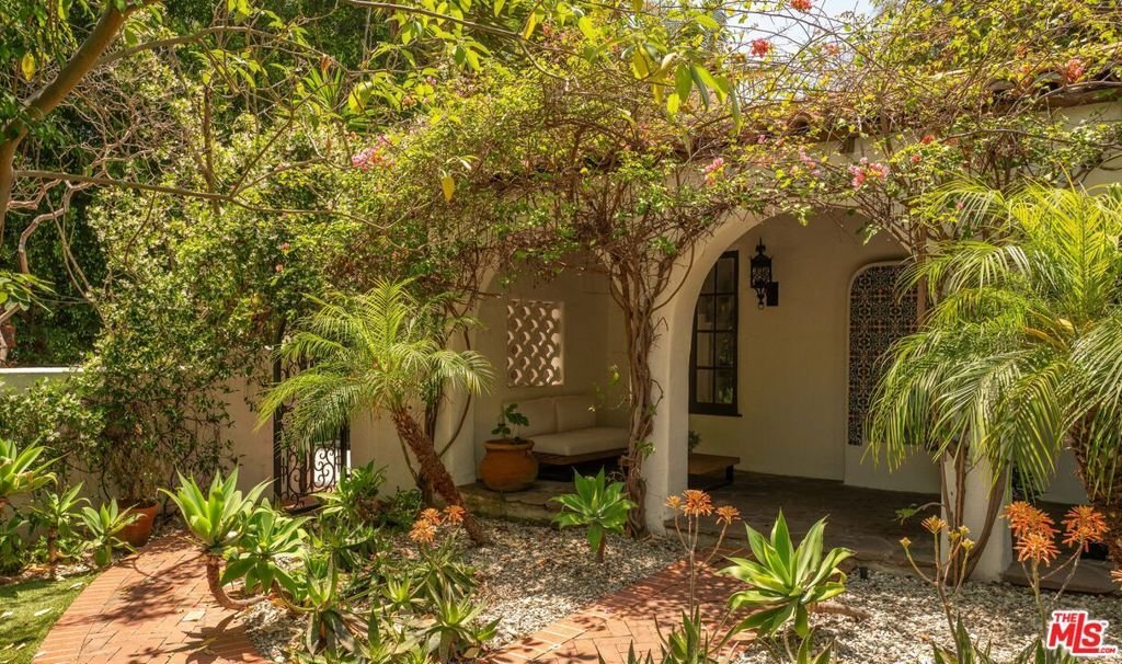 House in Los Angeles, California, United States 3 - 17933767