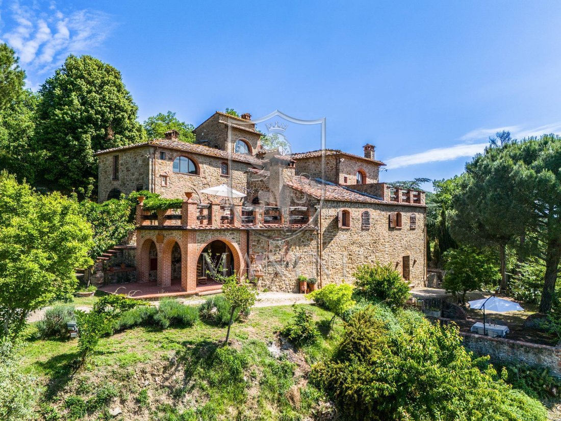 Castle in Sinalunga, Tuscany, Italy 1 - 17941670