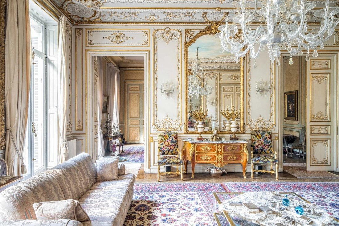 Appartamento a Mairie, Paris 8e Arrondissement, Parigi 3 - 17930606
