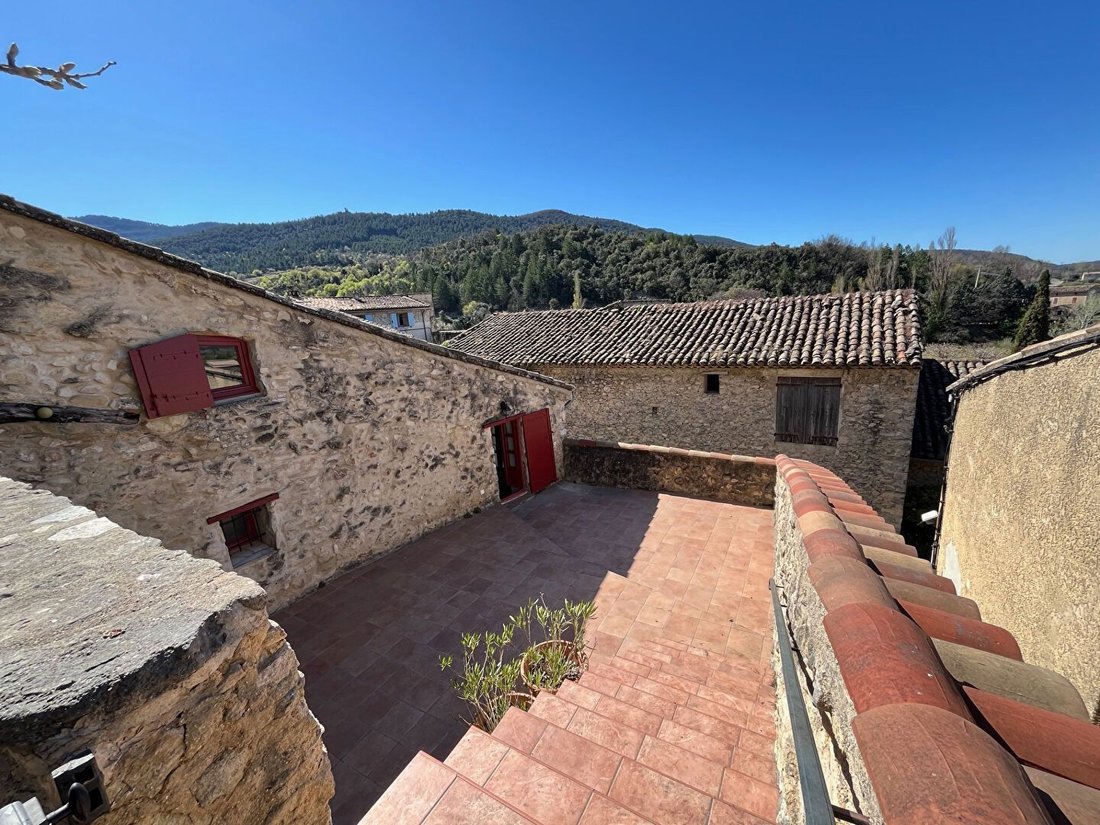 House in Beaumont-du-Ventoux, Provence-Alpes-Côte d'Azur, France 2 - 17686489