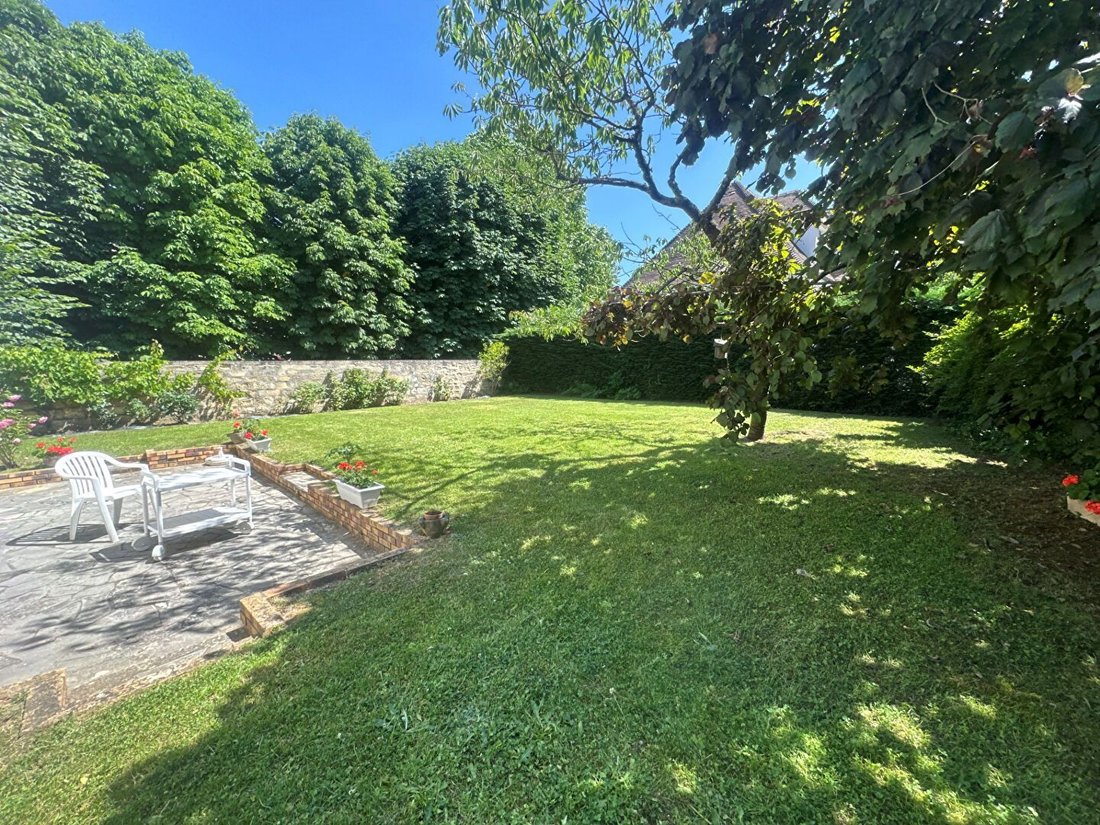 House in Napoleon, Maisons-Laffitte, France 2 - 16066062