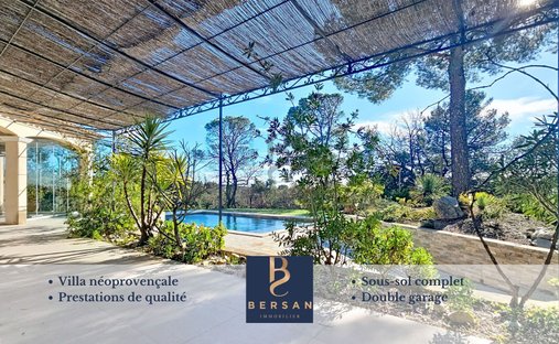 Villa in Exterieurs, Frejus, France 1