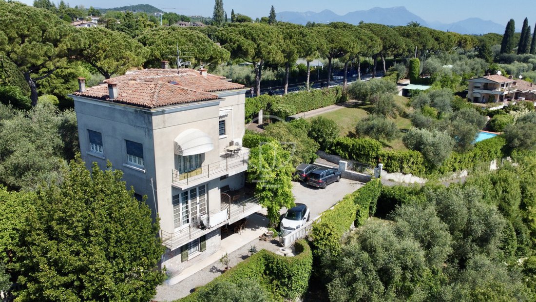 Villa in Padenghe sul Garda, Lombardy, Italy 5 - 17931168