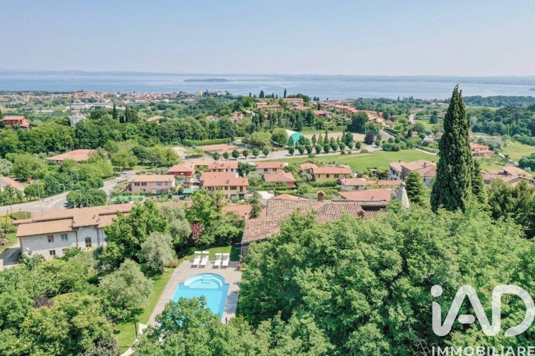 Villa in Soiano del Lago, Lombardy, Italy 1 - 17941673