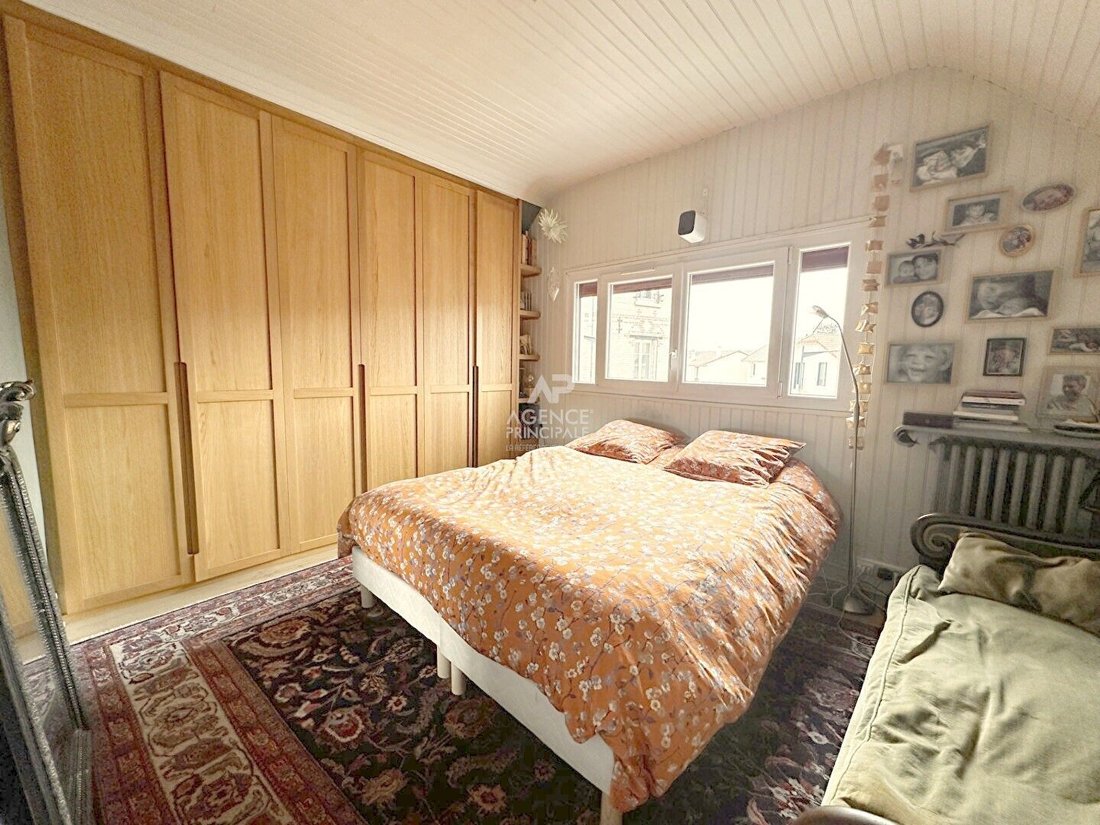 House in Pavé des Gardes, Chaville, France 5 - 17764660