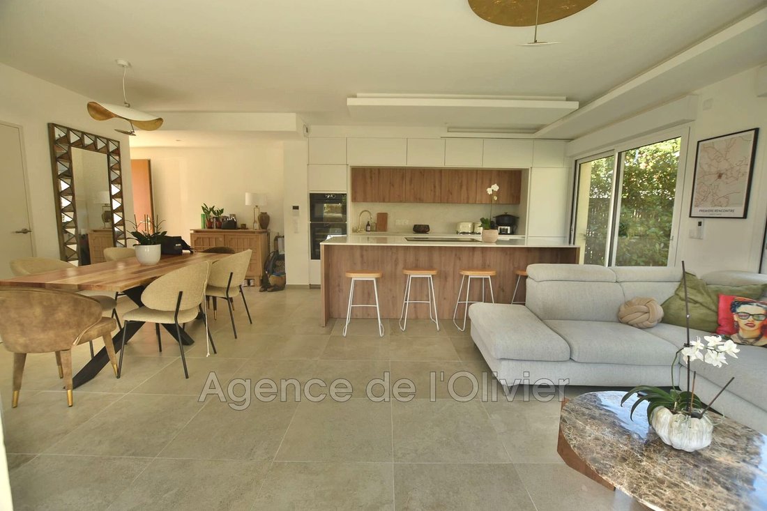 Villa à Valbonne, Provence-Alpes-Côte d'Azur, France 2 - 17929468