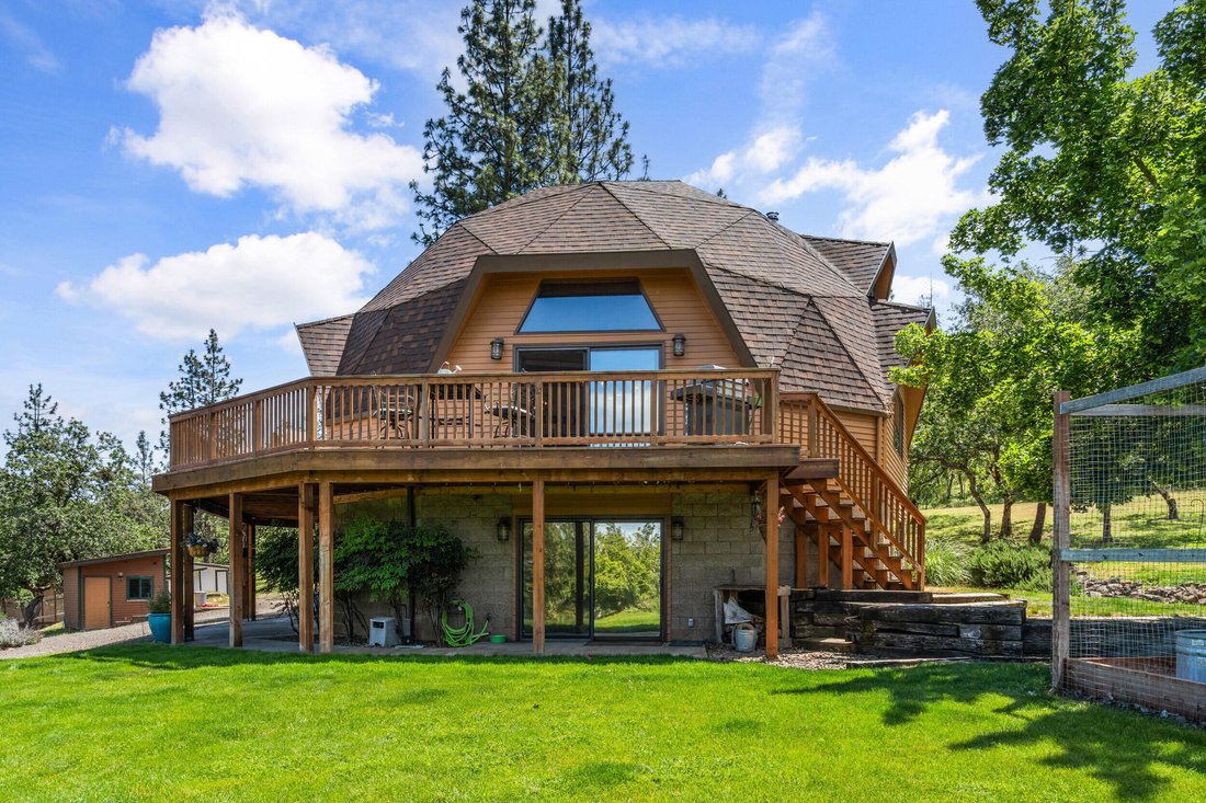 House in Eagle Point, Oregon, United States 3 - 17933499