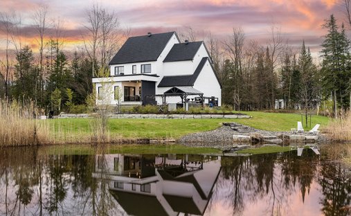Maison à Lac-Brome, Québec, Canada 1