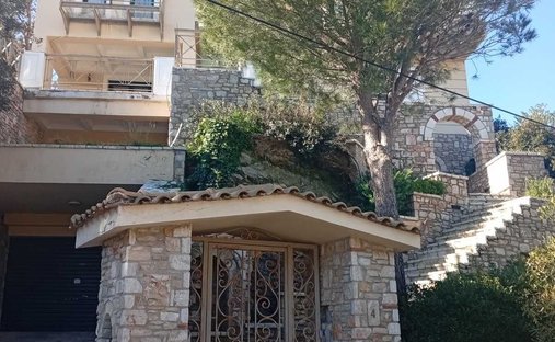 House in Drafi, Pikermi, Attica 1
