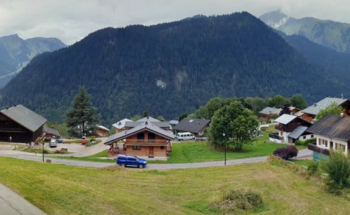 Appartamento a Châtel, Alvernia-Rodano-Alpi, Francia 1