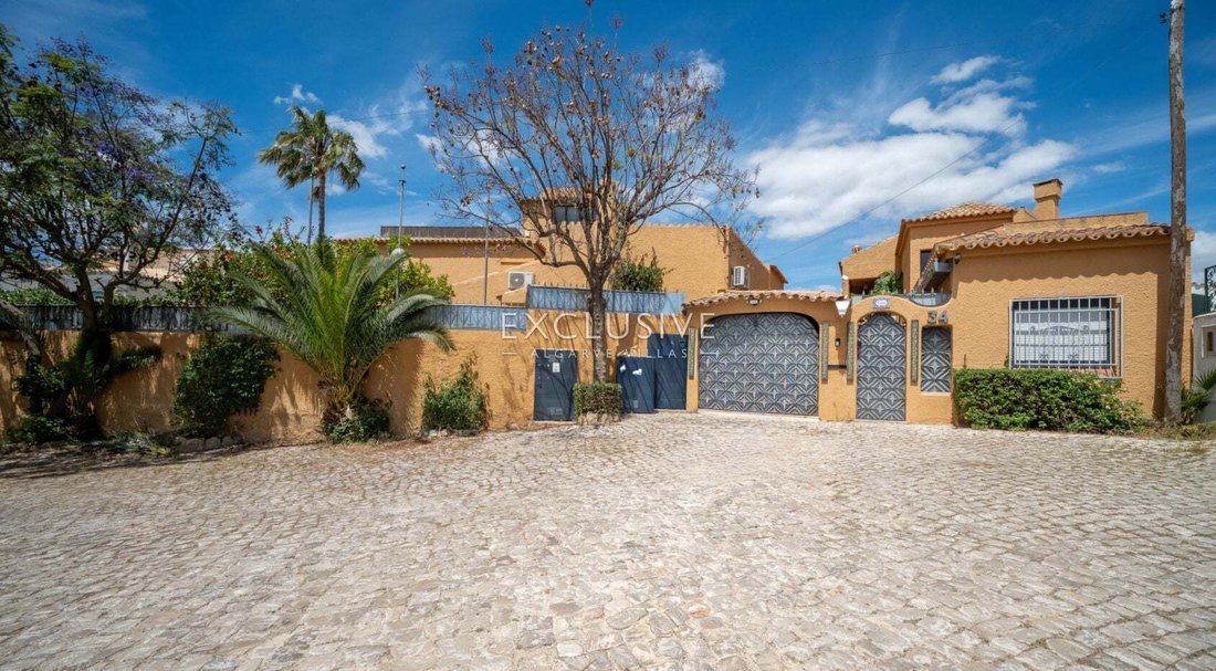 Villa in Olhos de Agua, Algarve, Portugal 4 - 17930424