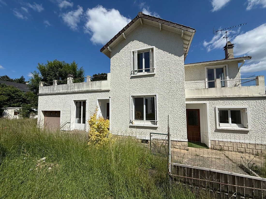 House in L'Étang-la-Ville, Ile-de-France, France 1 - 16099728