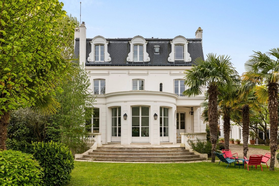 Casa a Le Vésinet, Isola di Francia, Francia 1 - 17930658