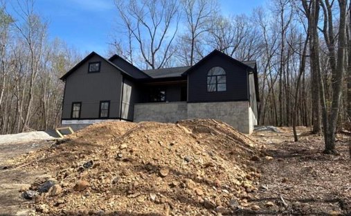 House in Monterey, Tennessee, United States 1