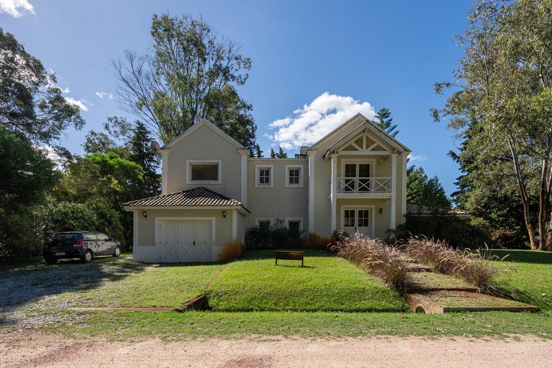 House in Punta del Este, Maldonado Department, Uruguay 2 - 17929524
