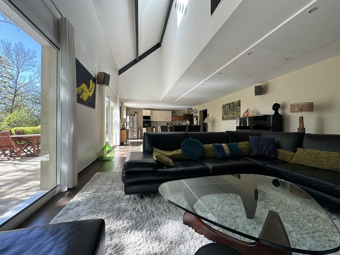 House in Crecy-la-Chapelle, Ile-de-France, France 2 - 17936608