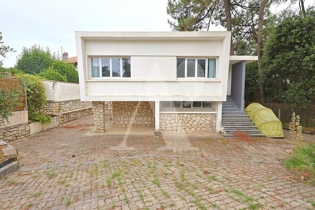 House in Saint-Georges-de-Didonne, Nouvelle-Aquitaine, France 2 - 15961308