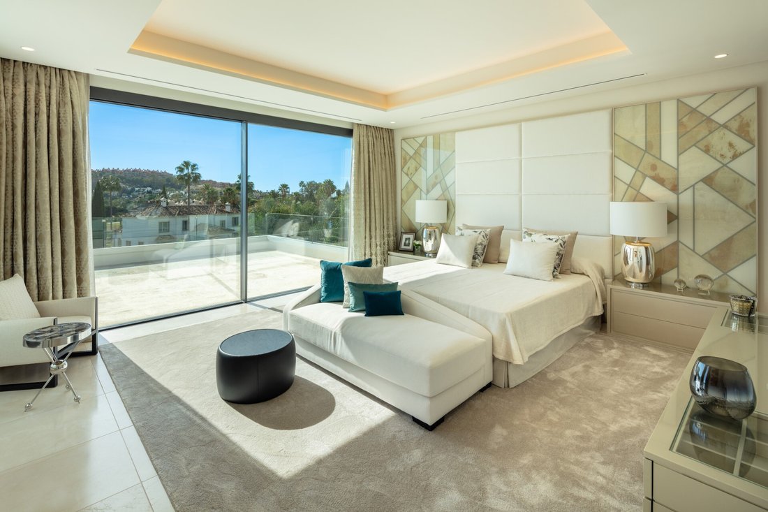 Villa in Nueva Andalucia, Marbella, Spain 5 - 17928365