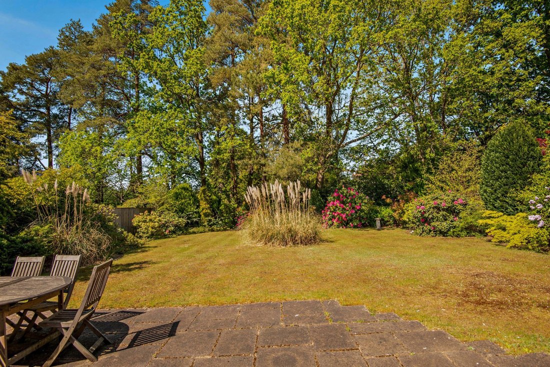 House in South Ascot, England 3 - 17933584