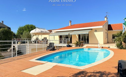 House in Vieux Bergerac, Bergerac, France 1