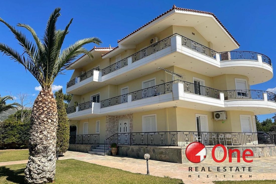 Villa in Kalyvia Thorikou, Attica, Greece 1 - 17932068