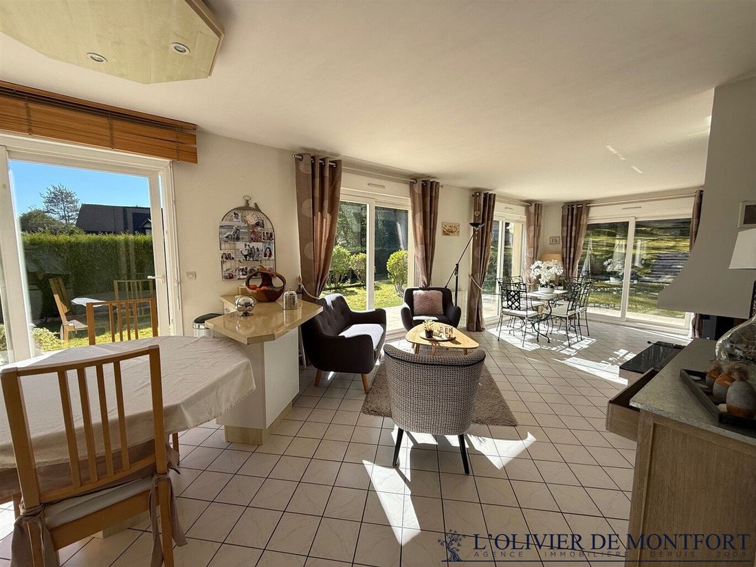 House in Montfort-l'Amaury, Ile-de-France, France 5 - 17707518