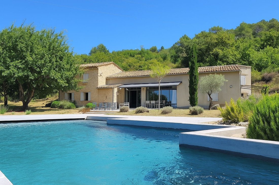 House in Malaucène, Provence-Alpes-Côte d'Azur, France 1 - 16497334