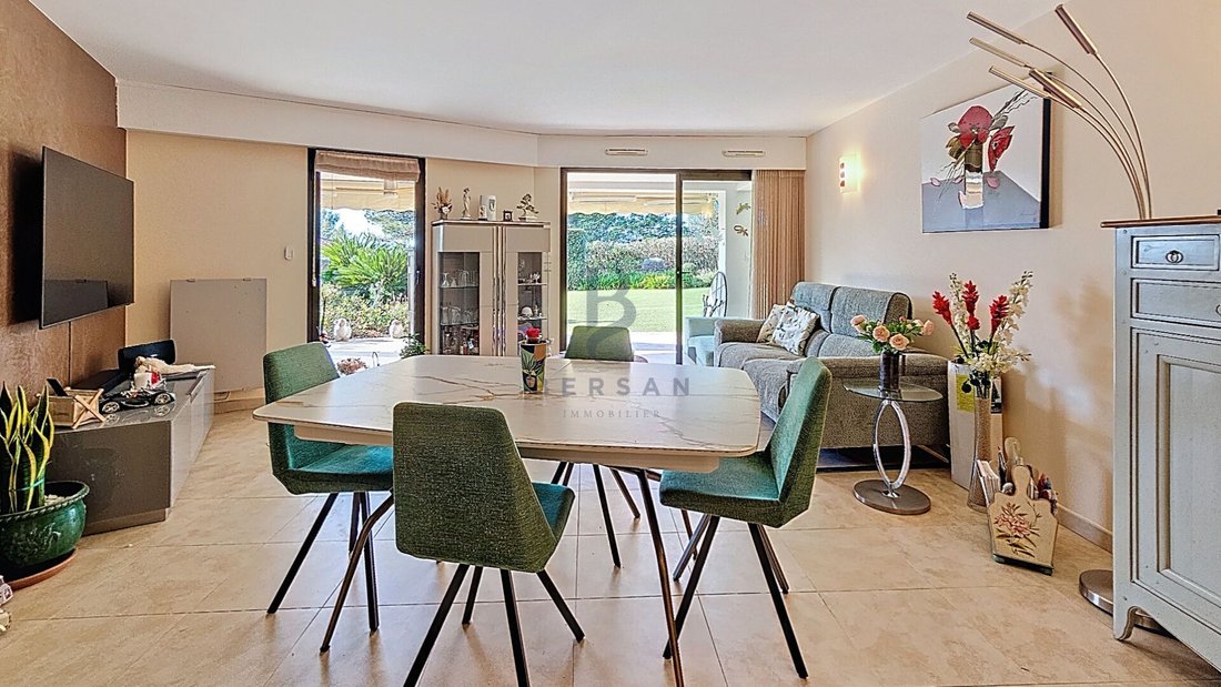 Apartment in Le Dramont-Agay-Anthéor-Le Trayas, Saint-Raphaël, France 5 - 16832804